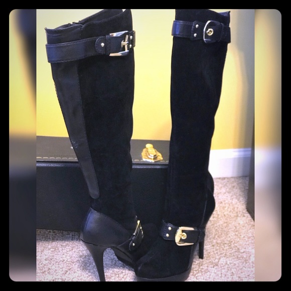 shoedazzle suede boots